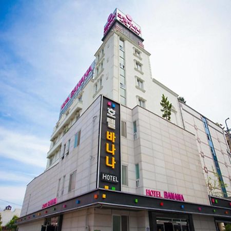 Guangju Hotel Banana Кванджу Экстерьер фото