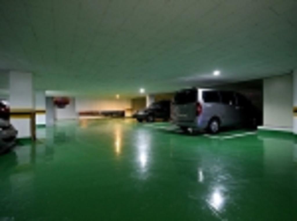 Guangju Hotel Banana Кванджу Экстерьер фото