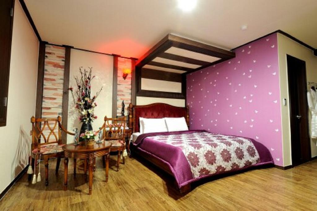 Guangju Hotel Banana Кванджу Экстерьер фото